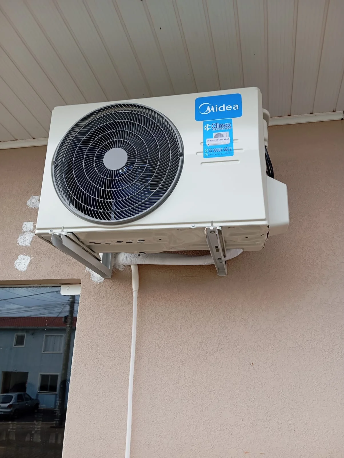 Manutenção em ar-condicionado Midea